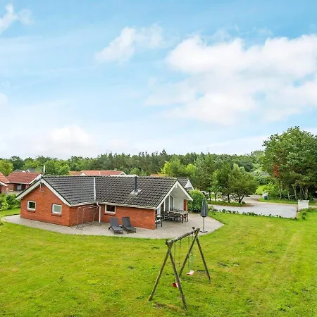 8 Person In Oksbol-by Traum * Oksbøl